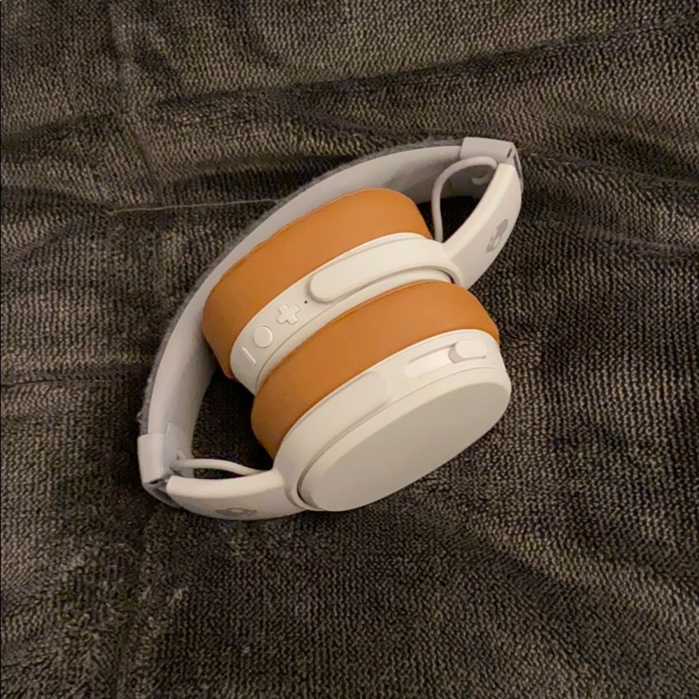 Headphones